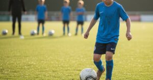 Podstawy taktyki w piłce nożnej dla młodych: Zostań mistrzem!